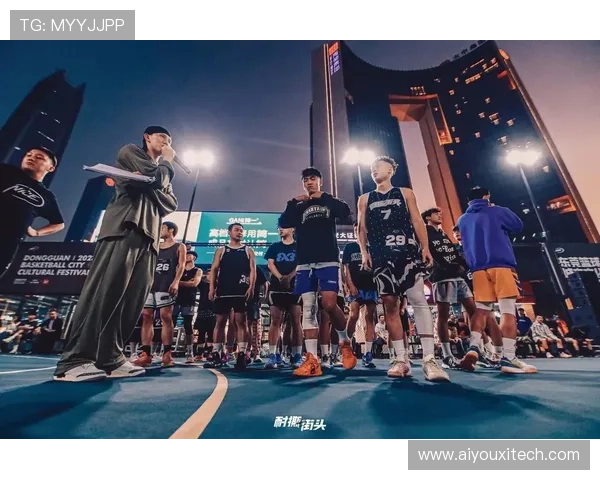 新余市体育中心承办工BA淘汰赛，场馆灯光保障夜赛进行